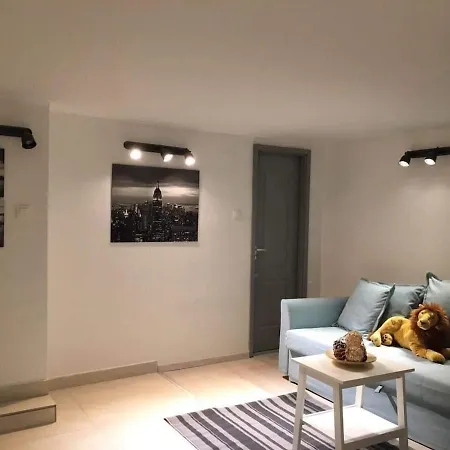 Zenny House Апартаменты